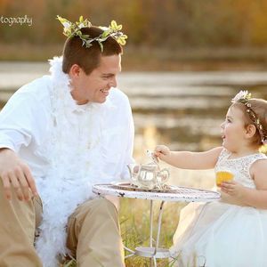 Meet your Posher, Mitchellandlara