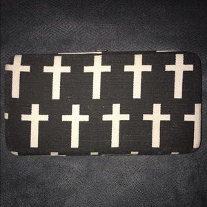 Black and White Cross Pattern Wallet