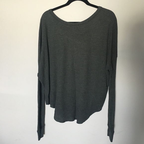 💥Bundle nad Save💥 NWT Wildfox CA Perry Thermal - Picture 6 of 6