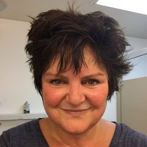Meet your Posher, Julie