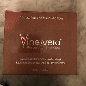 Vine Vera Shiraz Instentic Collection