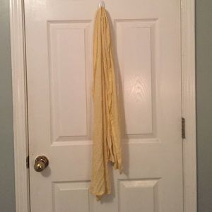 Pale yellow scarf