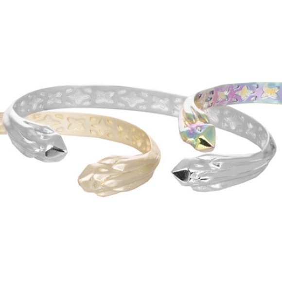 Kendra Scott Jewelry - Kendra Scott Silver Berkeley Cuff Bangle Bracelet