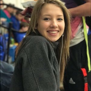 Meet your Posher, Alyssa