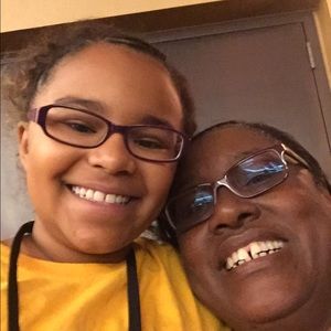 Meet your Posher, Beverly