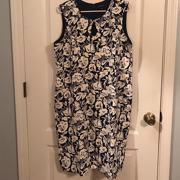 NWOT Ponte sheath dress