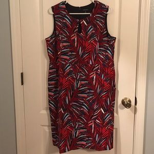NWOT Ponte sheath dress
