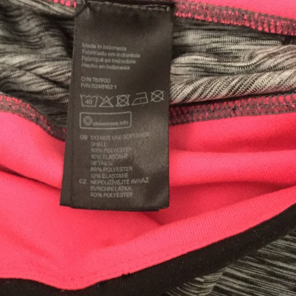 ✨SALE✨H&M Workout Leggings - Picture 3 of 3