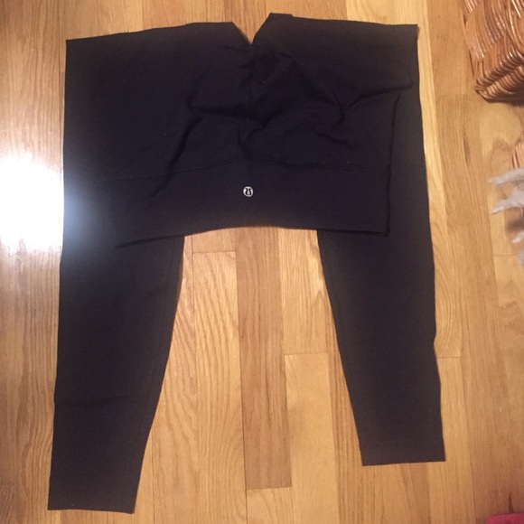 Lululemon classic black legging!