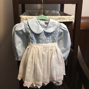 Alice in Wonderland Costume (vintage)