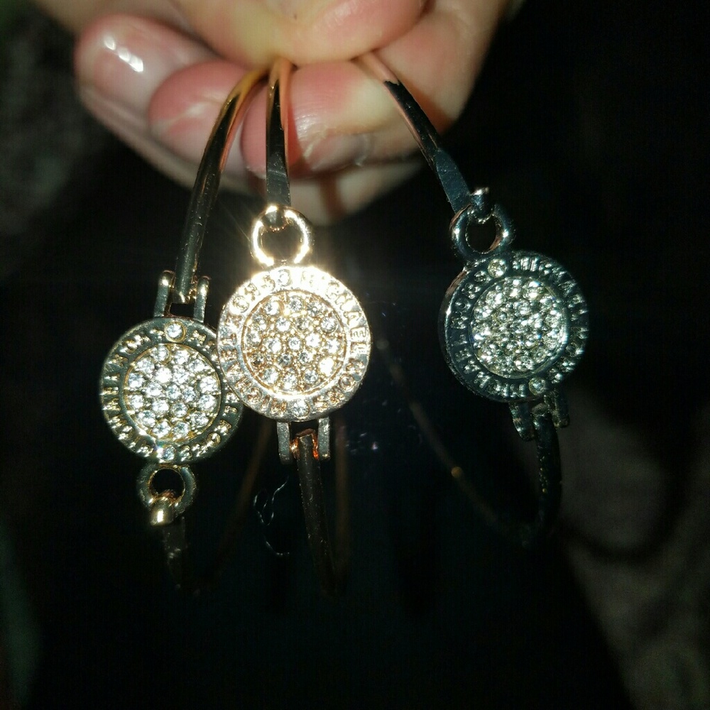 Sold on merc Michael kors bangle bracwlets - Picture 4 of 4