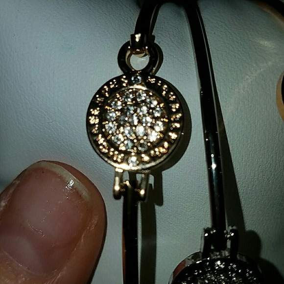 Sold on merc Michael kors bangle bracwlets - Picture 2 of 4