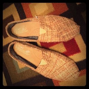 TOMS women's flats tweed