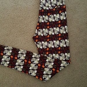 LuLaRoe One Size Takeout Box Leggings