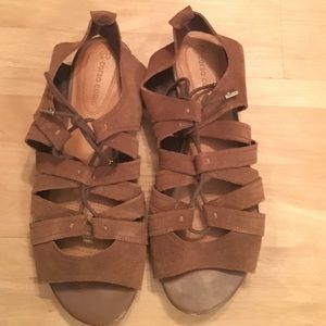 Corso como suede sandals