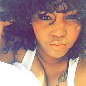 Meet your Posher, Twila