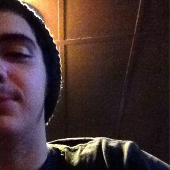 Meet your Posher, Aaron - Picture 1 of 1