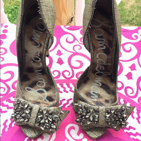 Beautiful peep toe studded heels worn once on NYE - Picture 1 of 4