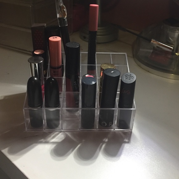 Lip stick organizer - Picture 1 of 2