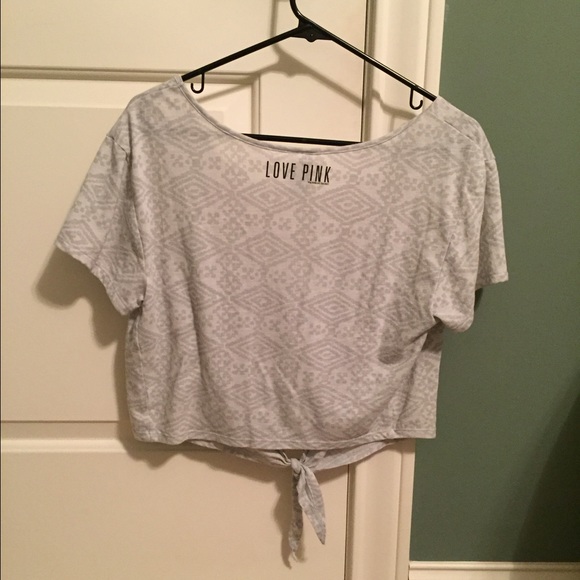 Victoria's secret- Pink crop top - Picture 2 of 4