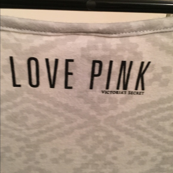 Victoria's secret- Pink crop top - Picture 3 of 4