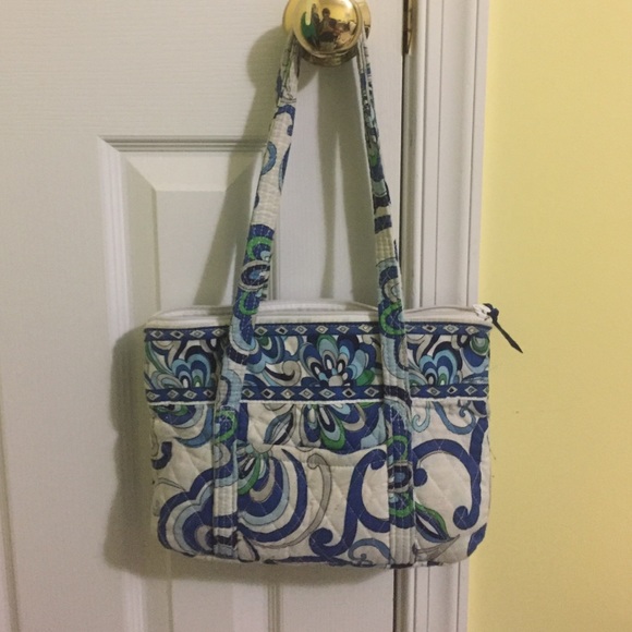 Vera Bradley Vintage pattern shoulder bag