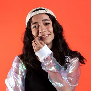 Meet your Posher, Elisa sofia