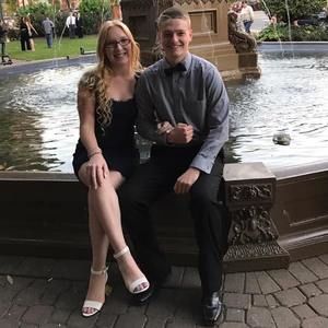 Meet your Posher, Aaron