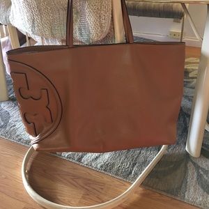 Almost new Tory Burch tote bag
