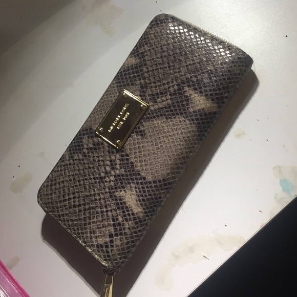 Michael kors wallet - Picture 1 of 4