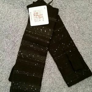 NWT wrist warmers