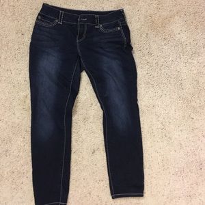 Stretch skinny jeans