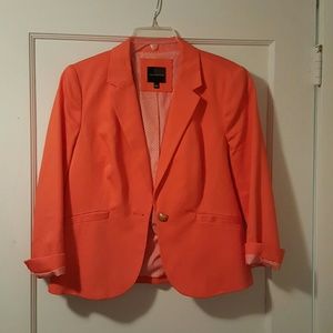 🚨CLEARANCE 🚨 Limited blazer! Bundle and save!