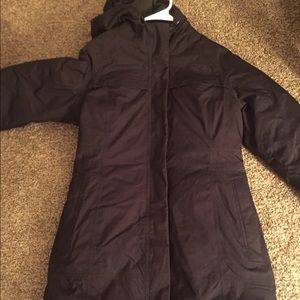 North Face Women's Parka Thermo/ Water Resistant