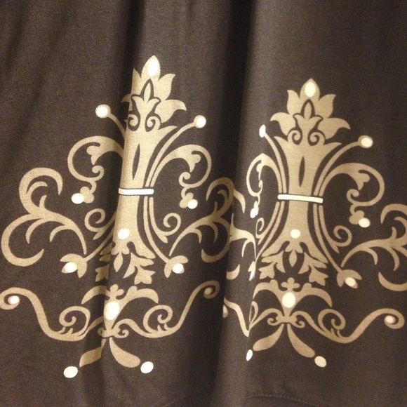 ANN TAYLOR LOFT Spanish-Influenced Skirt - Picture 2 of 3