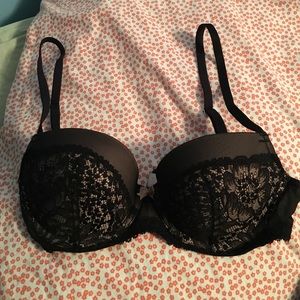 Black lace bra