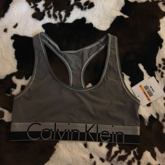 Calvin Klein NWT 🌚