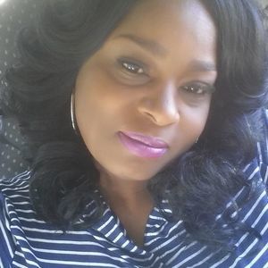 Meet your Posher, Cynthia