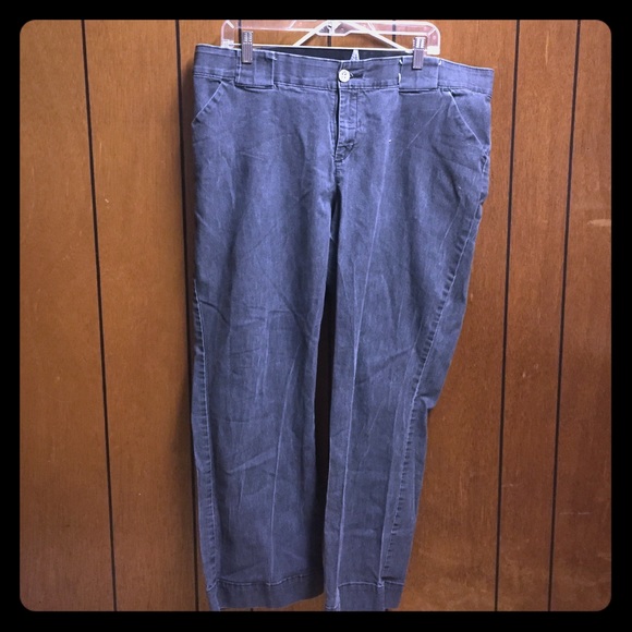 Comfort-fit trousers