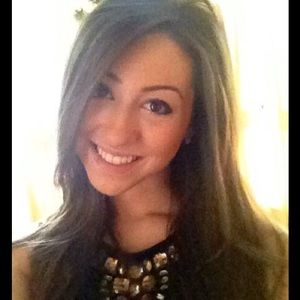 Meet your Posher, Cassandra