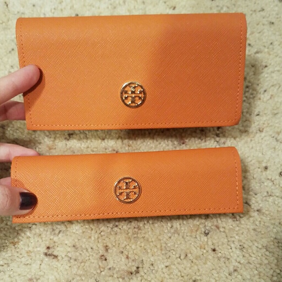 Glasses case