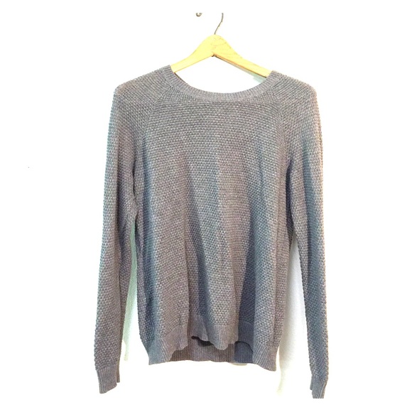 Old Navy Soft Grey Sweater - Tight Knit