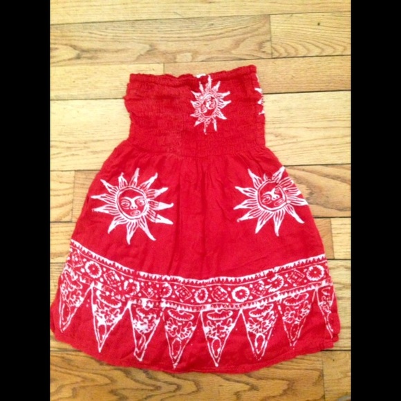 Strapless Red Sundress with Side-slit - Picture 2 of 2