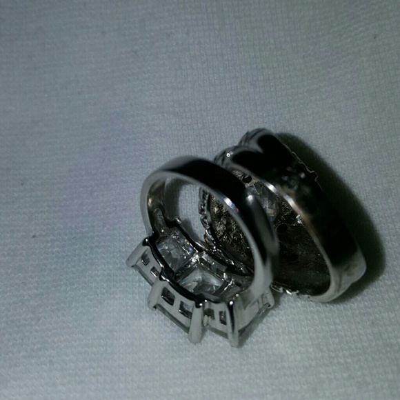 💍Fashion Rings bundle new never worn💍 - Picture 4 of 4