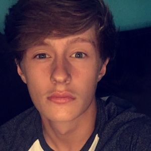 Meet your Posher, Xander