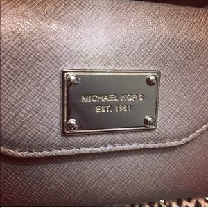 💥💥SOLD💥💥Michael Kors 1phone5 case