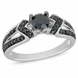 **PRICE DROP** ZALES Black Diamond ring size 9