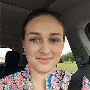 Meet your Posher, Annette