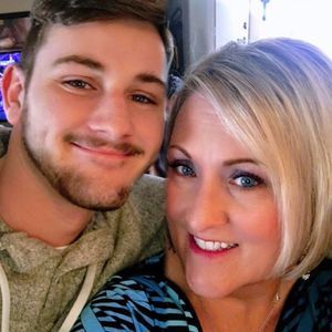 Meet your Posher, Nikolas