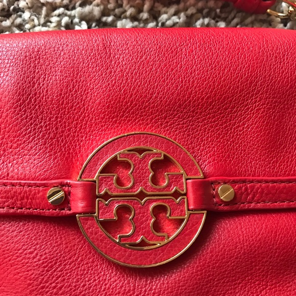 Authentic Tory Burch cross body bag - Picture 3 of 6